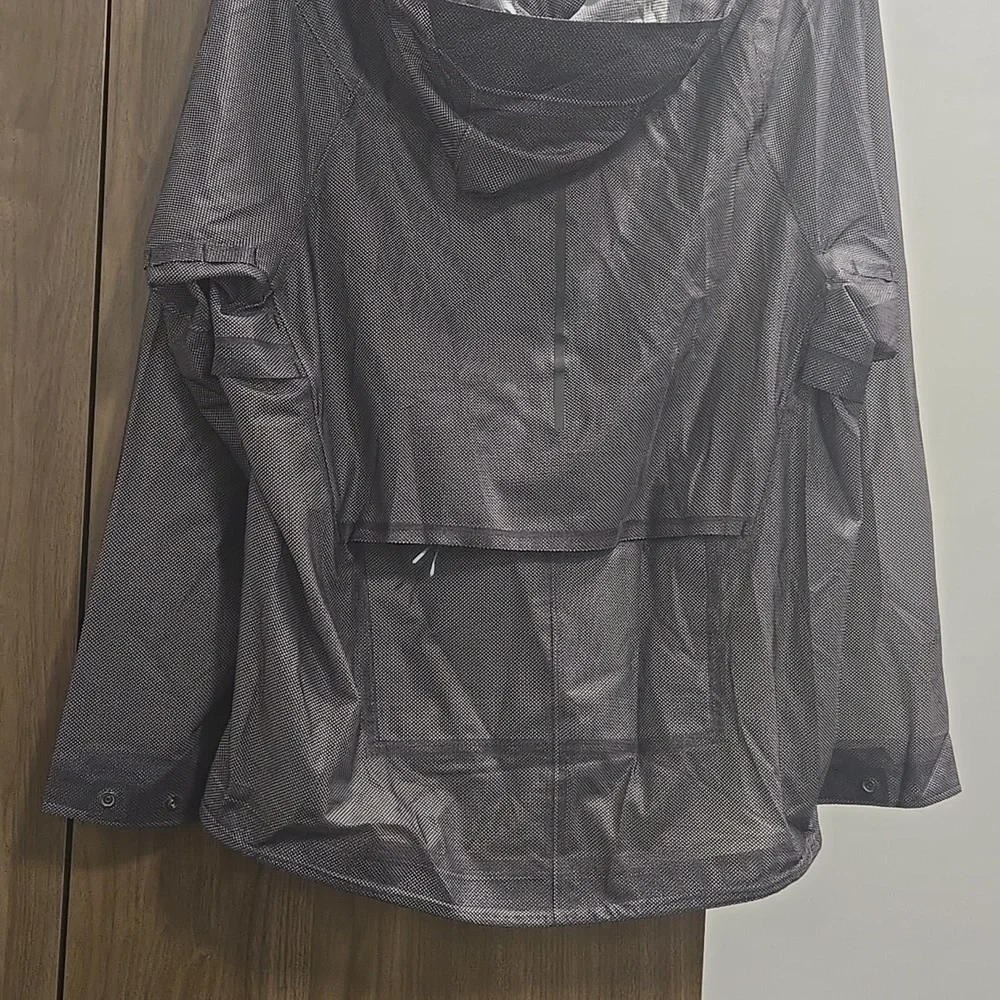 Lululemon-Lab Men's Saura Jacket Black Granite-Size Small